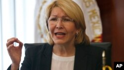 La ex fiscal general de Venezuela, Luisa Ortega Díaz, presentó supuestas pruebas de que el grupo de Pérez ya había negociado su entrega y se había rendido, cuando murieron el 15 de enero luego de ser descubiertos escondidos en una casa en el municipio Libertador, al oeste de Caracas.