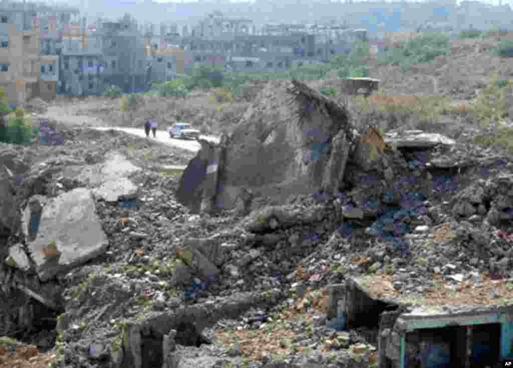 Three years after the war between the Lebanese Army and Fatah al-Islam has ended, most of the Nahr el-Bared camp remains in ruins, 05 Nov 2010