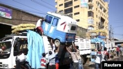 Une rue d'Addis-Abeba, 9 octobre 2015