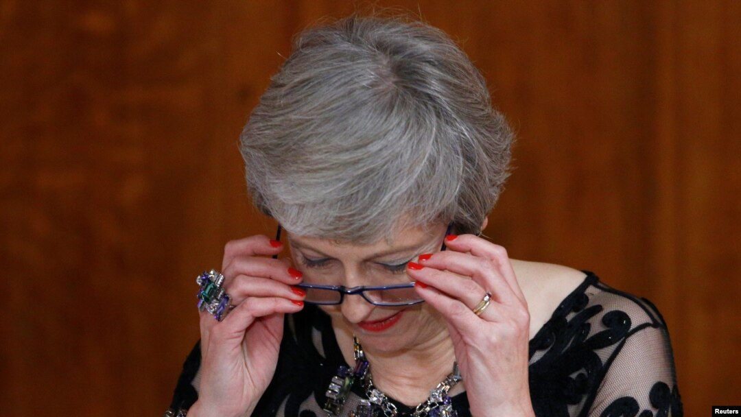 Britain's Prime Minister Theresa May delivers a speech during the annual Lord Mayor's Banquet at Guildhall in London, Britain, November 12, 2018.