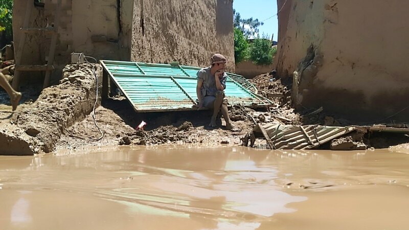 Flash floods strike Afghanistan 'hunger hotspots'