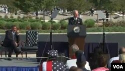 El vicepresidente Joe Biden, recuerda en sus discursos, las historias del día del ataque contra el Pentágono el 11 de septiembre de 2001.