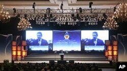 Indonesian President Susilo Bambang Yudhoyono delivers his speech during the opening ceremony of the 18th ASEAN Summit in Jakarta, May 7, 2011.