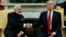 AQSh Prezidenti Donald Tramp (o'ngda) Hindiston Bosh vaziri Narendra Modi bilan, Oq uy, Vashington shahri, 26-iyun, 2017-yil.