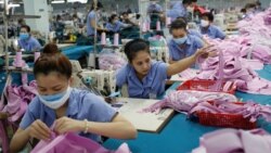 Nhà đầu tư nước ngoài thận trọng khi rót tiền vào Việt Nam | VOA