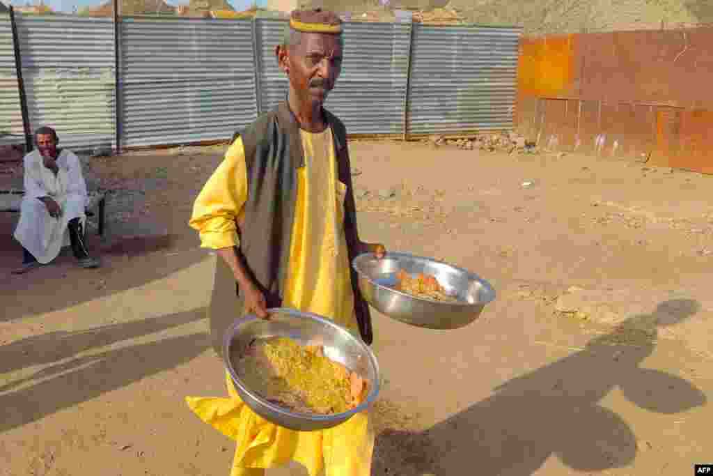 توزیع غذا به بیجاشدګان جنګ داخلی در سودان &nbsp;