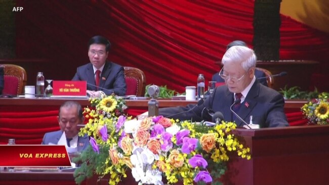 Bộ chính trị giới thiệu ứng cử các chức danh còn lại trong ‘tứ trụ’
