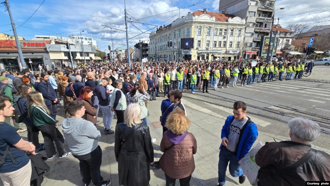 Studentska blokada raskrsnice Kraljice Marije i Ruzveltove u Beogradu (Foto: Marko Dragoslavić/FoNet)