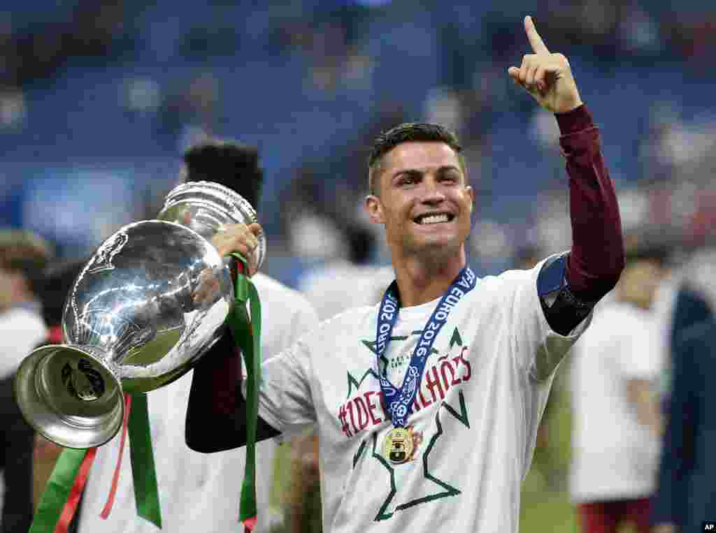 Portugal Ta Lashe Gasar Kwallon Kafa Ta Kasashen Turai Euro2016 Cup