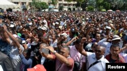 Marche de l'opposition dans les rues de la capitale Antananarivo, Madagascar, April 23, 2018. 