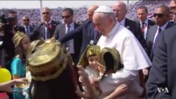 Pope Preaches Against Extremism in Egypt