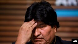 El expresidente de Bolivia, Evo Morales, da una conferencia de prensa sobre el rechazo a su plan de postularse para senador en Buenos Aires, donde vive, el viernes 21 de febrero de 2020.