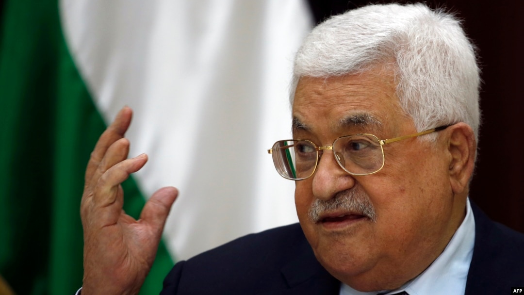 President Palestina Mahmud Abbas memimpin pertemuan Komite Pusat Gerakan Fatah di Ramallah, kota Tepi Barat, 6 Oktober 2018. 