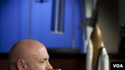 Astronot AS Mark Kelly akan menjadi komandan misi dua minggu Endeavour ke Stasiun Antariksa Internasional.