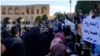 ادامه اعتراضات کشاورزان اصفهان به عدم تامین حق‌آبه؛ یک کشاورز: به اسم اسلام حق ما را گرفته‌اند