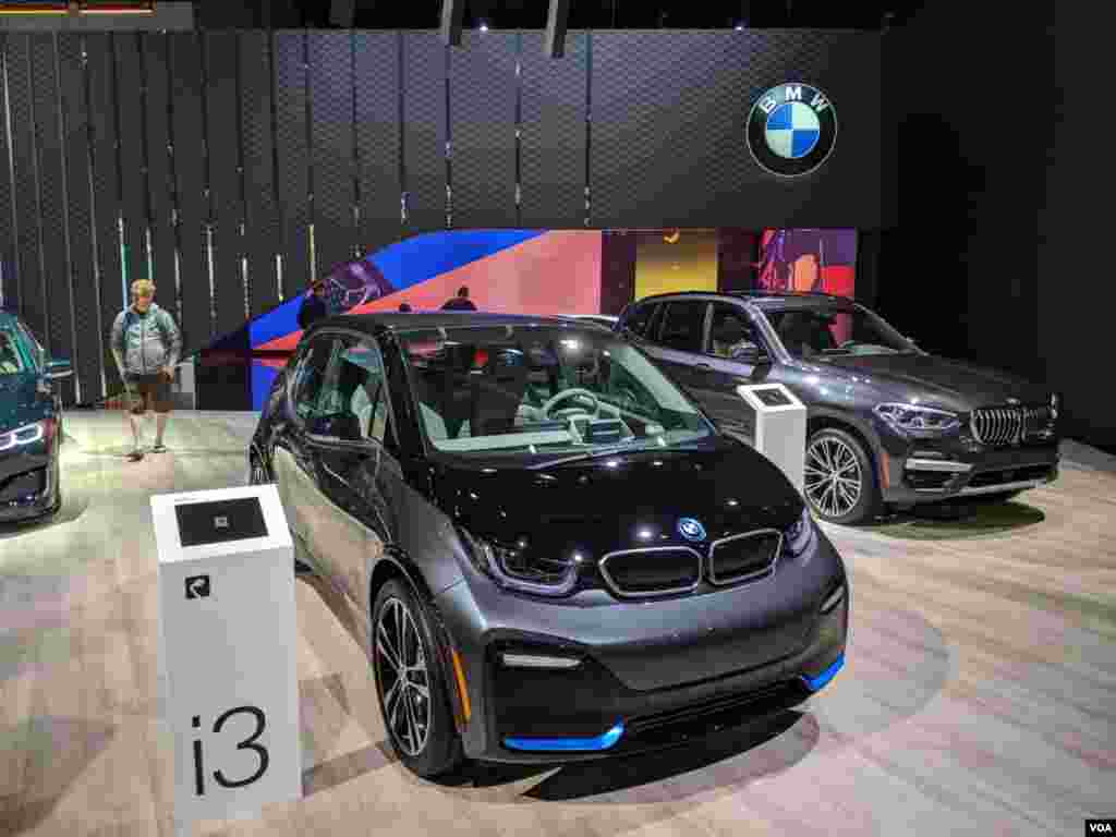 La marca alemana BMW también entra al ruedo de los autos impulsados por electricidad.