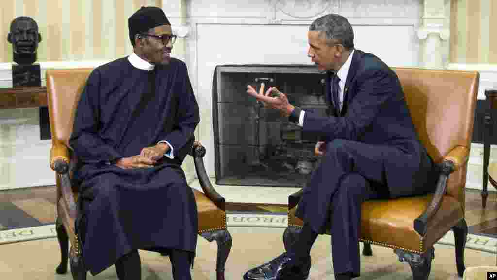 Shugaba Muhammadu Buhari da Shugaba Barack Obama A Ofishin Shugaban Amurka Da Ake Kira Oval Office A Fadar White House, Litinin 20 Yuli, 2015