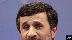 Iranian President Mahmoud Ahmadinejad speaks with media during a press conference in Tehran, Iran, 29 Nov 2010.