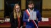 Boric recibe proyecto de nueva Constitución para Chile y convoca a un plebiscito