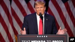 Ứng cử viên tổng thống của Đảng Cộng hòa, cựu Tổng thống Donald Trum, phát biểu tại Las Vegas vào đêm diễn ra cuộc "họp kín" của Nevada, ngày 8/2/2024.