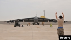 Американський ядерний бомбардувальник B-52