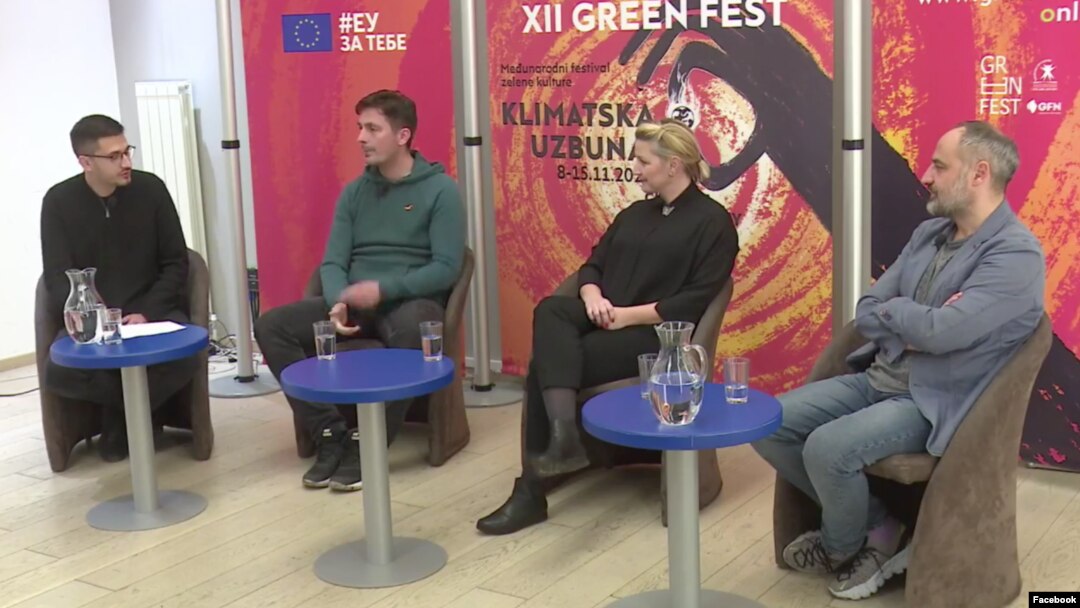 Učesnici tribine "Nevidljivi urganizam klimatskih promena", koja je u Beogadu održana u okviru festival zelene kulture "Grin fest", 12. novembra 2021. (Foto: Fejsbuk, skrišot)