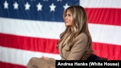 د متحدو ایالتونو د ولسمشر مېرمن میلانیا ټرمپ