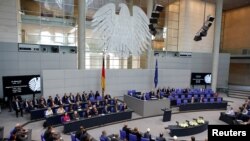 Majelis rendah parlemen Jerman, 22 Juni 2017. (REUTERS/Axel Schmidt).