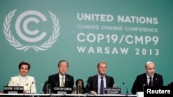 Officials at the COP19 conference at the National Stadium in Warsaw, Nov. 19, 2013.