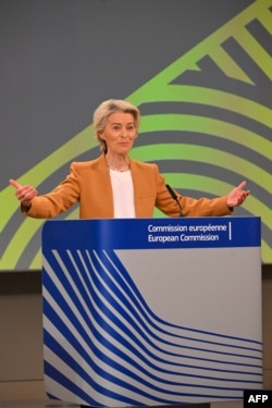 Presiden Komisi Eropa Ursula von der Leyen dalam konferensi pers di kantor pusat Uni Eropa di Brussels, 4 September 2024. (Nicolas TUCAT / AFP)