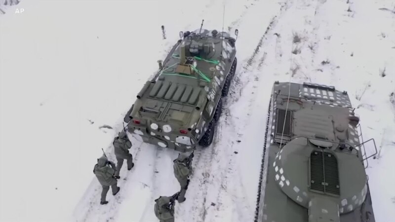 Ukraine: les États-Unis placent 8.500 soldats en état d'alerte