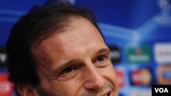 Pelatih AC Milan, Massimiliano Allegri (foto: dok).