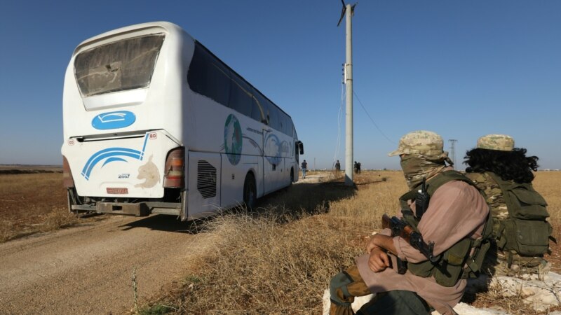 Tous les habitants des deux localités prorégime assiégées évacués en Syrie