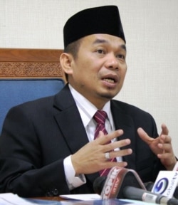 Ketua Fraksi PKS DPR RI, Dr. H. Jazuli Juwaini, MA