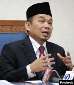Ketua Fraksi PKS DPR RI, Dr. H. Jazuli Juwaini, MA