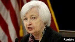 Kepala Bank Sentral AS, Janet Yellen dalam pertemuan Bank Sentral di Washington DC (foto: dok).