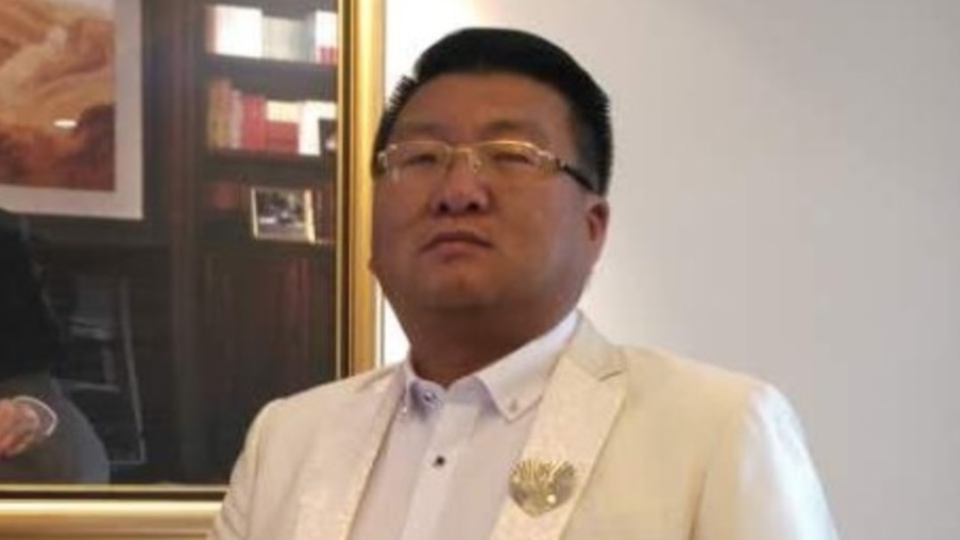 《周周侃》疑陷文字狱 旅美时评人回中国失联 | 中国民主党全委会美国委员会