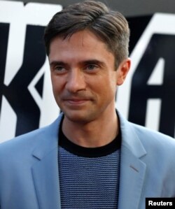 Topher Grace poses at the premiere for "BlacKkKlansman" in Beverly Hills, Calif., Aug. 8, 2018.