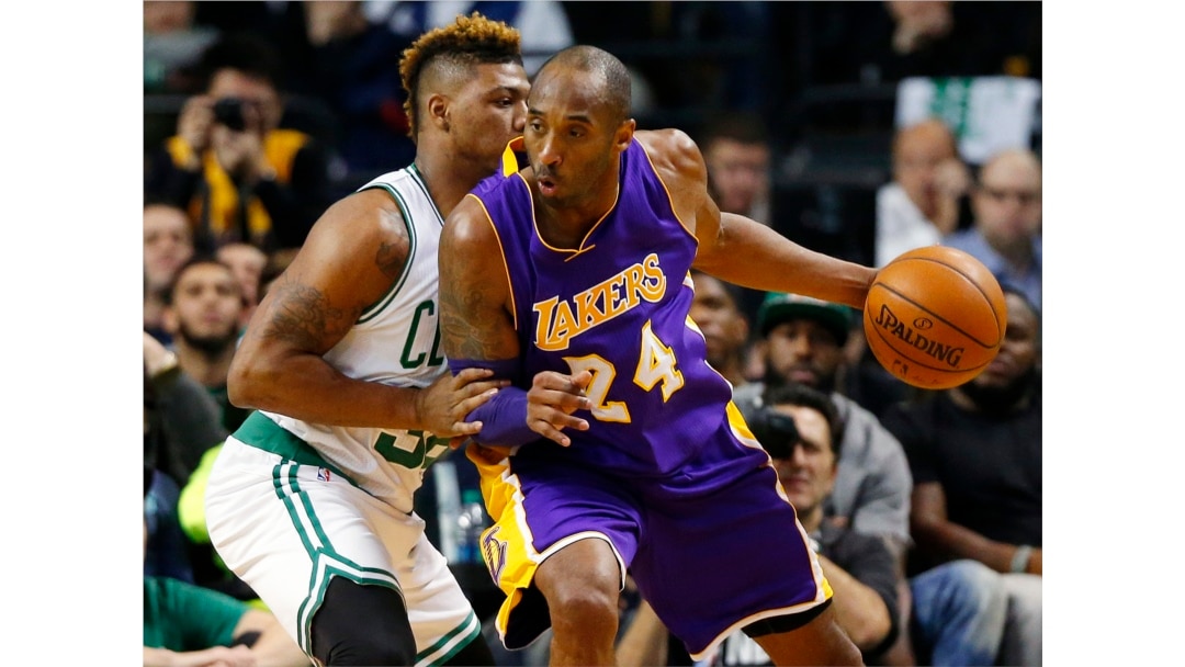 Kobe Bryant berkarir dengan Los Angeles Lakers selama 20 tahun sebelum pensiun.