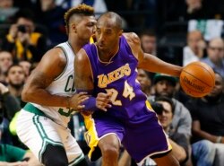 Kobe Bryant berkarir dengan Los Angeles Lakers selama 20 tahun sebelum pensiun.