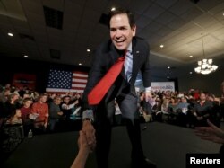 U.S. Republican presidential candidate Marco Rubio addresses supporters ahead of Minnesota's evening Super Tuesday caucuses in Andover, Minnesota, March 1, 2016.