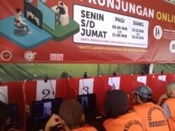 Rutan Cipinang membatasi keluar masuknya orang dengan mengganti layanan kunjungan keluarga dengan online-video call pada waktu yang dijadwalkan (foto: courtesy).