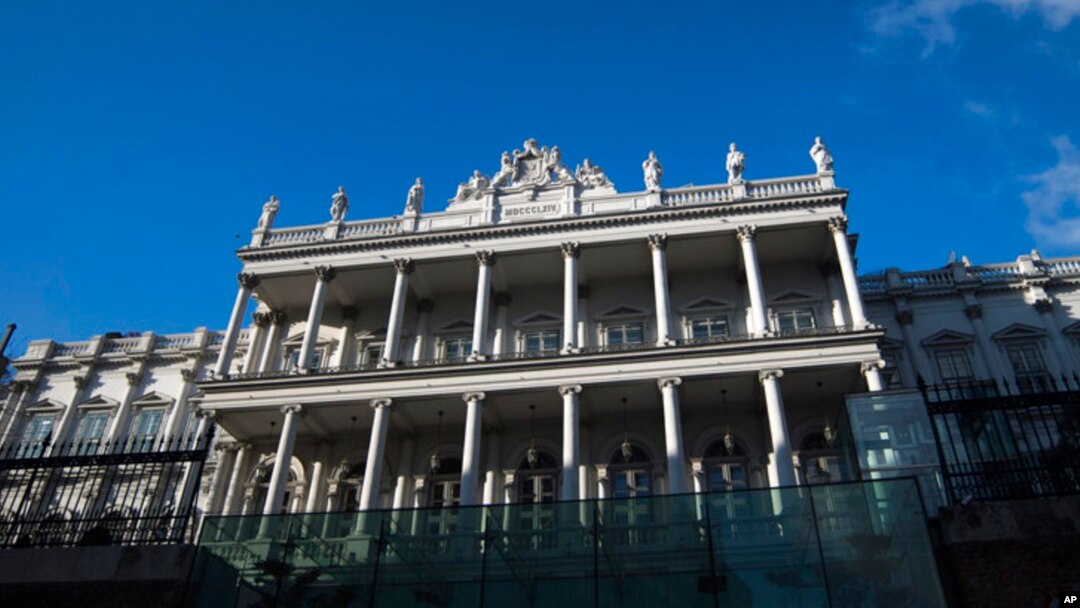 Palais Coburg, tempat berlangsungnya pembicaraan nuklir tertutup di Wina, Austria, 17 Desember 2021. (AP Photo/Michael Gruber)