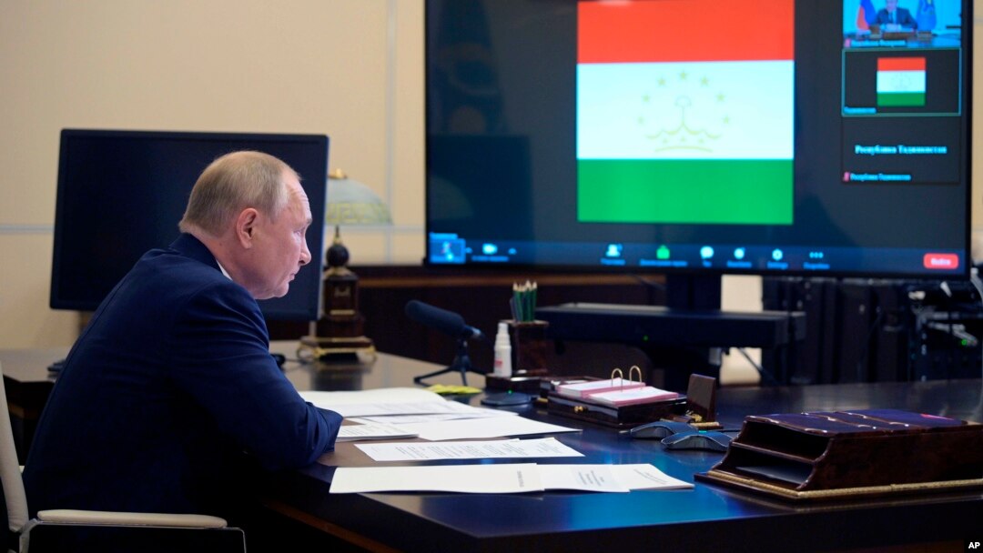 Rossiya Prezidenti Vladimir Putin Kollektiv xavfsizlik shartnomasi tashkilotining virtual anjumanida qatnashmoqda, Moskva, Rossiya, 2021-yil, 16-sentabr.