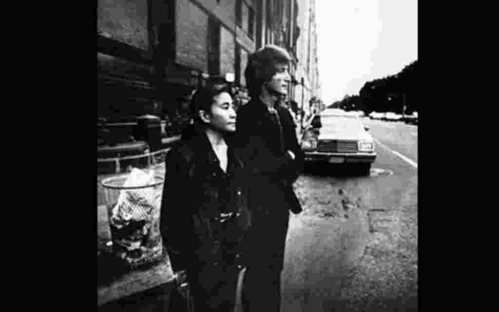 Portada del álbum 'Double Fantasy' de John Lennon, en el que aparece junto a su mujer, Yoko Ono.