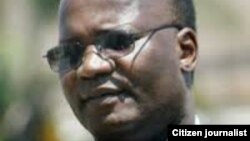 Usikhwicamfundo Jonathan Moyo