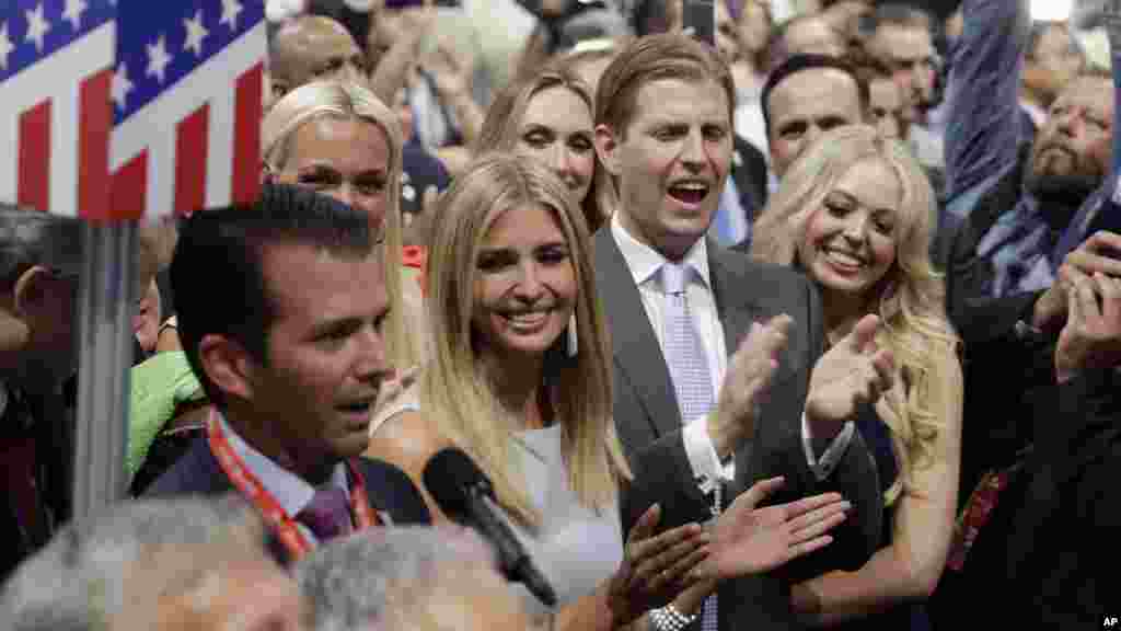 Les enfants du candidat républicain Donald Trump, lors de la convention à Cleveland, le mardi 19 juillet 2016.