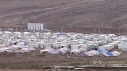 Arab Refugees Flood Into Iraqi Kurdish City