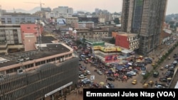 Vue de Yaoundé, au Cameroun, le 21 juin 2018. (VOA/Emmanuel Jules Ntap)