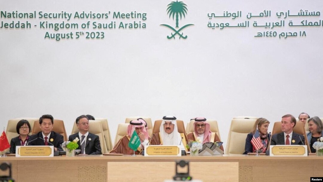 Pembicaraan perdamaian Ukraina di Jeddah, Arab Saudi Minggu (6/8). Ukraina menyebut pembicaraan di Jeddah itu produktif, sementara Rusia menyebutnya gagal. 
